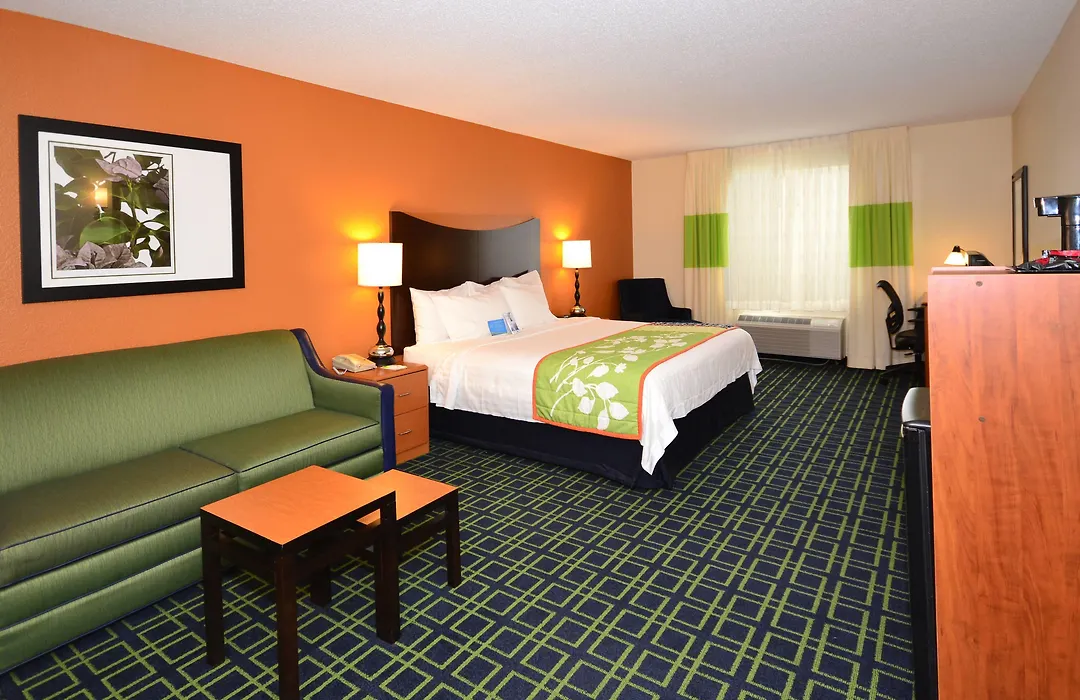 Fairfield Inn & Suites Jefferson City-1