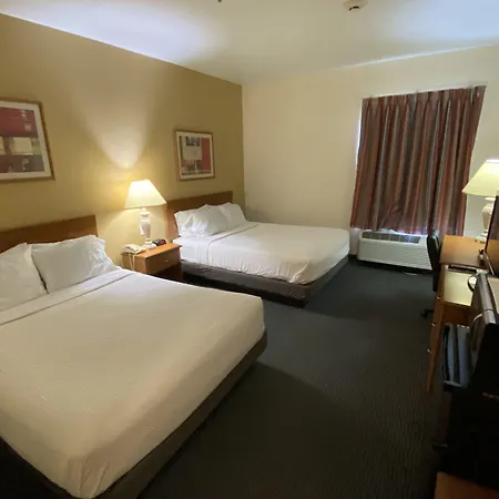 Days Inn By Wyndham Jefferson City-3